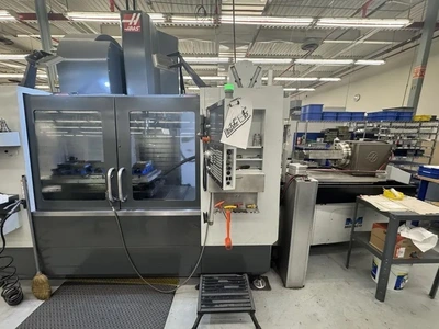 2017 HAAS VF-4SSAPC Vertical Machining Centers (Equipt) | SNL Machine Trader LLC (1)