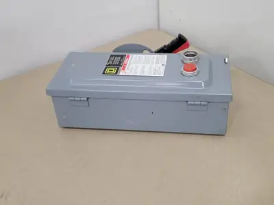 USED SQUARE D CHU361