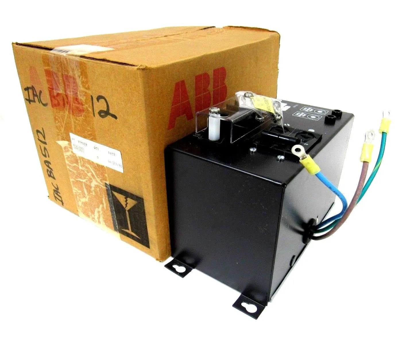 NEW ABB IPECB11 POWER ENTRY CIRCUIT BREAKER AB01899