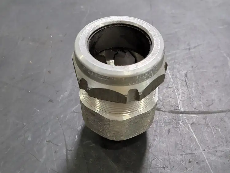 Used THOMAS & BETTS ST125-471 Cable & Wire British Columbia CA | Lenmark #250012