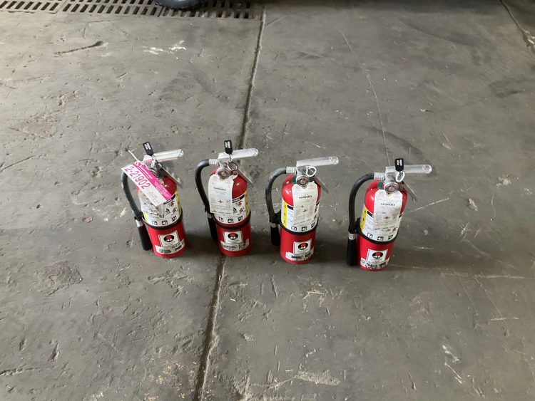 Used _UNKNOWN_ _UNKNOWN_ Fire Extinguishers Michigan US | Miedema Asset Management Group #1487852