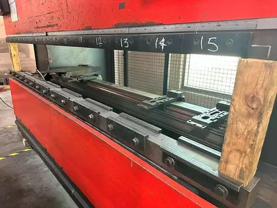USED AMADA HFE-1303