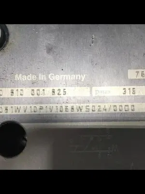 USED BOSCH 0 810 001 825
