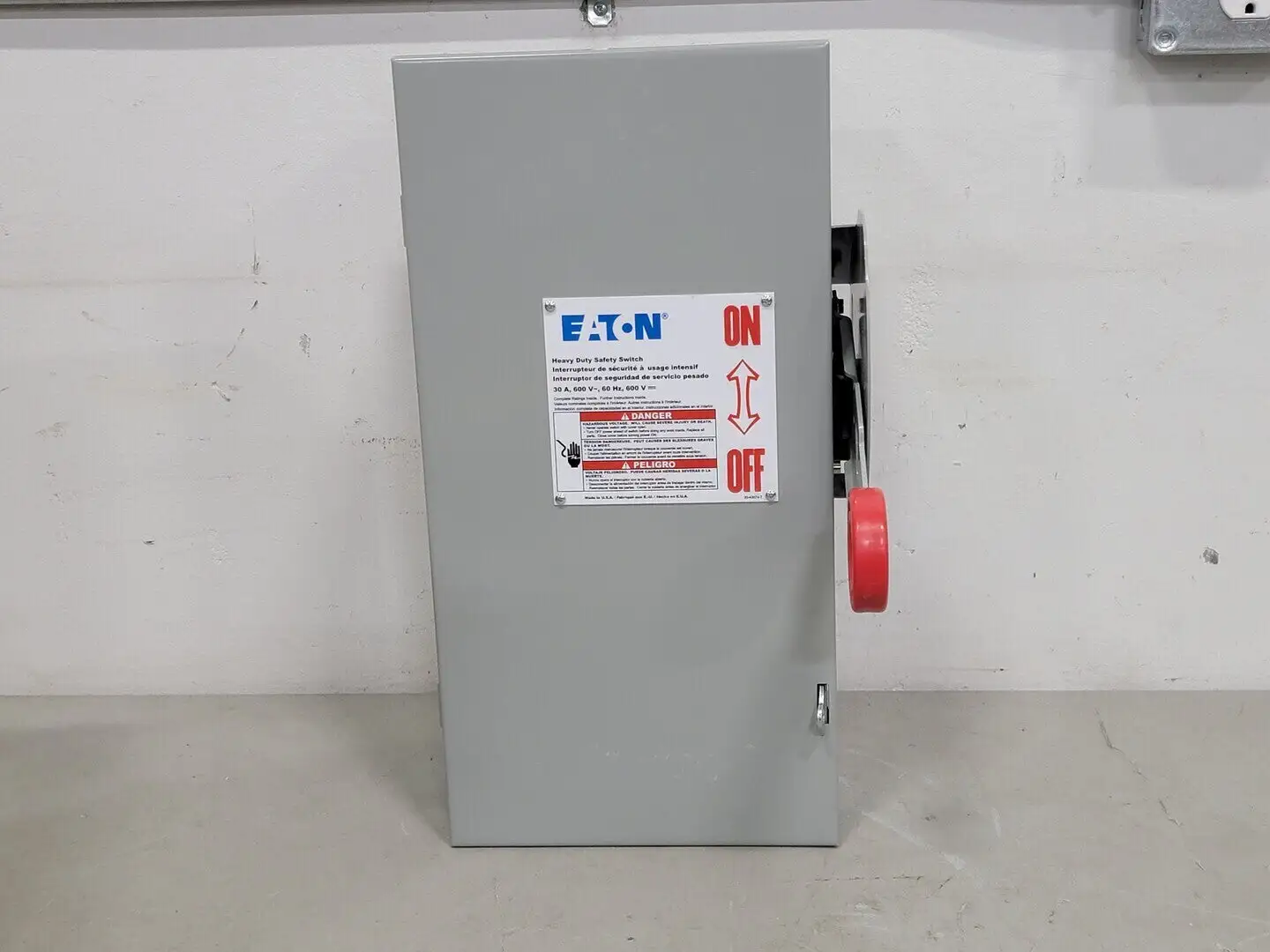 NEW EATON 1HD261NF