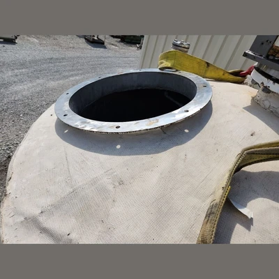 2,200 Gallon SS Jacketed Pressure Mix Tank with 7.5HP Agitator