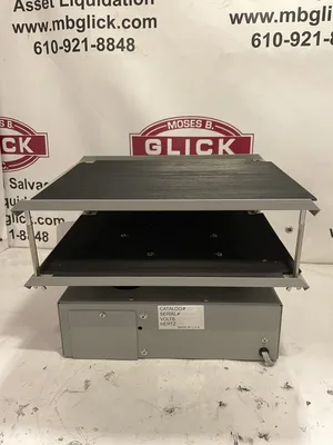 VWR 200 Rocking Platform 14″ x 11″