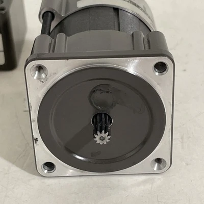 USED Panasonic M41A3G2W