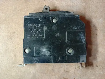 Used SQUARE D QOB115 Switchgears British Columbia CA | Lenmark #1438674