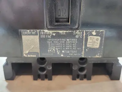 Used WESTINGHOUSE FB3100 Switchgears British Columbia CA | Lenmark #1438355