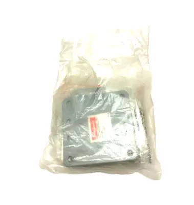 USED HOFFMAN NVENT LAY-IN CLOSURE PLATE, 2.50 X 2.50", GRAY STEEL