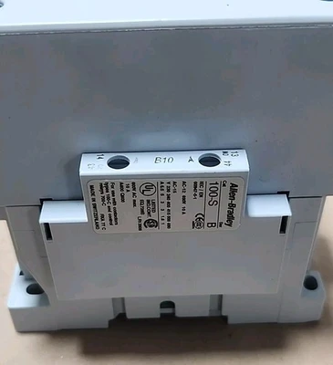 NEW Allen Bradley 100-C72D10