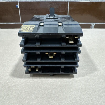 USED Square D LJ-217