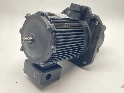 Used ARYUNG Pumps 3-Phase Coolant Pump 0.9kW ACP 900 MF Pumps (liquid, other) Michigan US | Maverick Industrial Sales #1391777