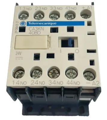 NEW TELEMECANIQUE/SQUARE D CA3KN40BD CONTROL RELAY