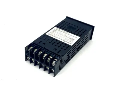 USED OMRON E5GN-R1T
