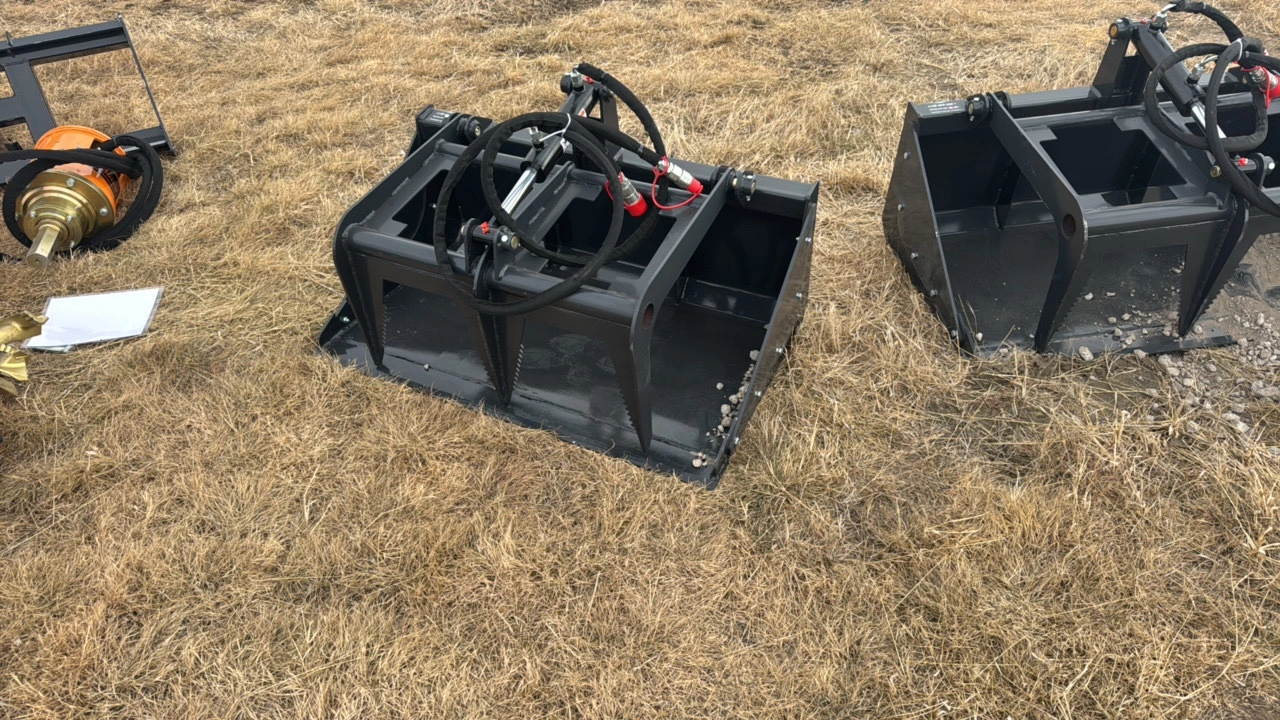 Mini Skid Steer Grapple Bucket	Landhonor	2025	Unused	MGB-72-44W