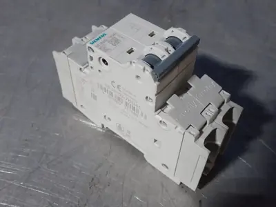 New | in-Stock SIEMENS 5SJ42027HG41 Circuit Breakers Ohio US | HGR 24 #776819