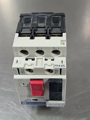 Telemecanique GV2-M04 Motor Circuit Breaker loc4E20