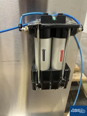 USED Inline Filling Systems Inline Filling Systems Capper, Model Computorque Inline Capper