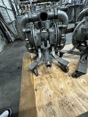 Sandpiper Double Diaphragm pump