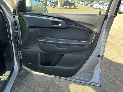 USED 2009 CHEVROLET TRAVERSE