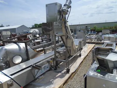 SSI Stainless Steel Inclined Elevator