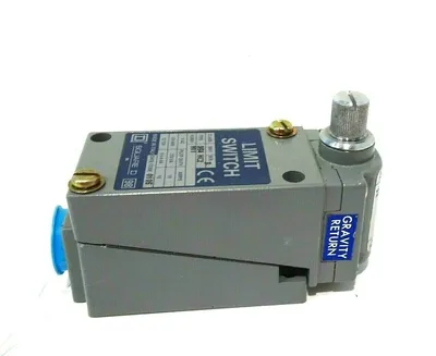 NEW SQUARE D 9007-B54NC2 LIMIT SWITCH SER.B 9007B54NC2