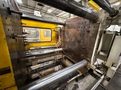 2013 TOSHIBA ISGS500W-V50-27AT Horizontal Plastic Injection Molding Machines | JYC MACHINERY (6)