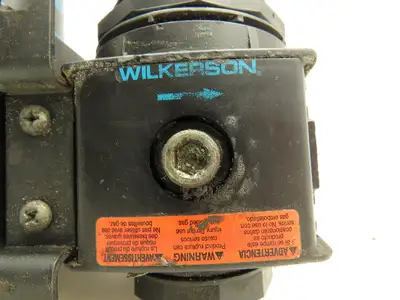 Wilkerson F28-C4-SH00 Pneumatic Adj Regulator & Filter 1/2"NPT 150PSI FRP-96-653