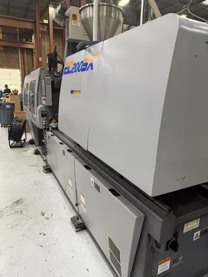 TOSHIBA MACHINE EC200SXV50-4 HORIZONTAL INJECTION MOULDING MACHINES | INJECTION DEPOT (2)