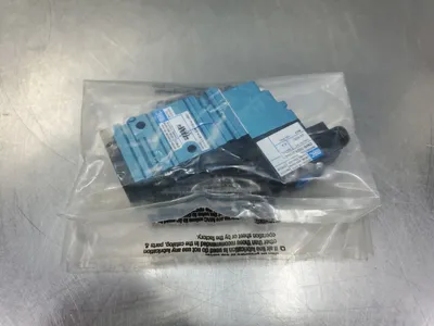 MAC 52A-31-B0A-DM-DDAJ-1RE= SOLENOID VALVE w/DMB-DDAJ-1RE= MODULE. 6A-12