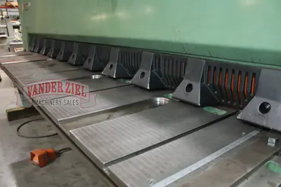 Used CINCINNATI 250 X 10 Power Squaring Shears (Inch) Michigan US | Vander Ziel Machinery Sales #1708903