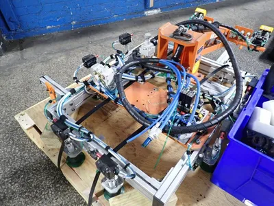 Spactech Machine Co.  65 Lbs Vacuum Lift Assist