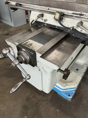 Used ACRA AM3VVAL Vertical Mills Ohio US | G-2000, Inc. #1230454