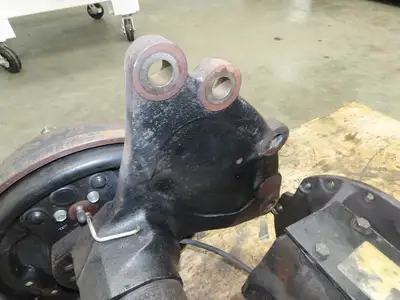 Hyster E60Z Forklift Dual-Wheel Drive Axle Assembly 6-Lug