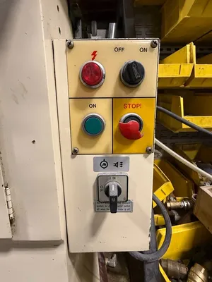 CHEVALIER FSG-618M Reciprocating Surface Grinders | ListingHippo (9)