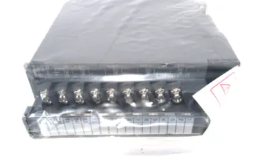 NEW MITSUBISHI Q64DAN D/A CONVERTER UNIT