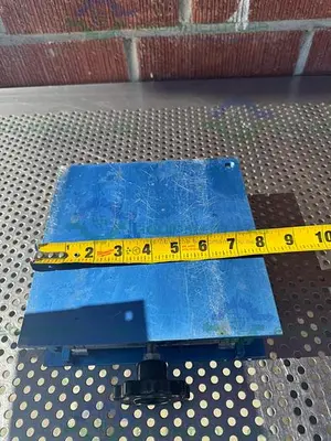 Unbranded 8" x 8" x 12" Table-Top Lab Jack