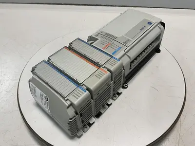 USED ALLEN BRADLEY 1764-24BWA