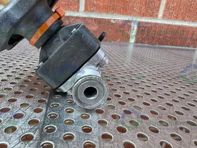 USED ITT / GRINNELL 316L STAINLESS STEEL DIAPHRAGM VALVE W/ 1/2" SANITARY FITTING
