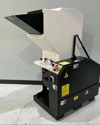 USED MILACRON MG-814