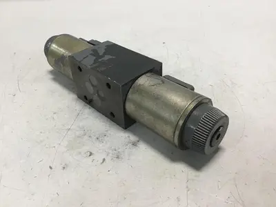 USED VICKERS DG4V3S6CMUHL760EN490