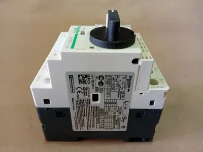 NEW SCHNEIDER ELECTRIC GV2P06