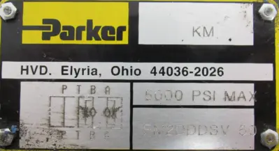 NEW PARKER D31VHW3C4NYCF67 VALVE D1VHW4CNYCF6