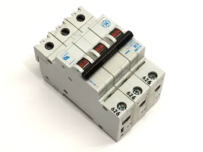 Used General Electric C6 V07306 Circuit Breakers Michigan US | Maverick Industrial Sales #1460527