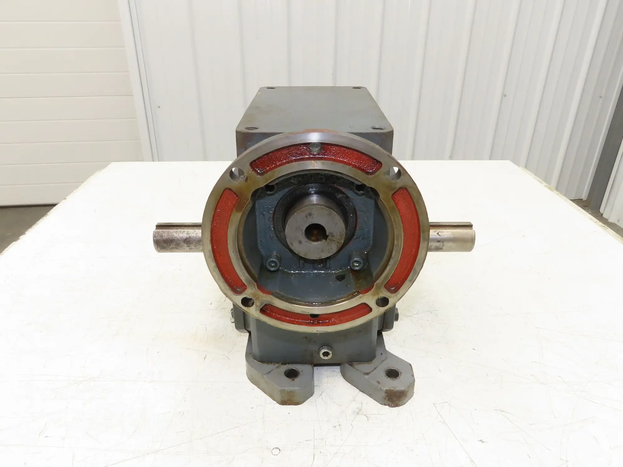 Browning 325Q56LR30/B07N Gearbox 30:1 Reducer 58rpm 2.7Hp Dual Shaft 56 Frame