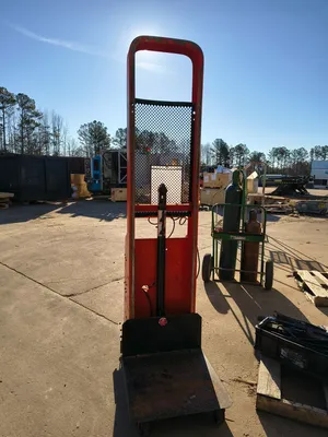 PRESTO B578 Pallet Stacker | ESS Industrial Equipment Sales (2)