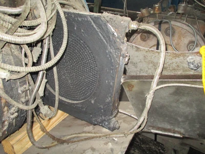 BERINGER 12" Extruder Plastic - Screen Changers | Perry Equipment (2)