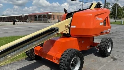 USED 2014 JLG 400S