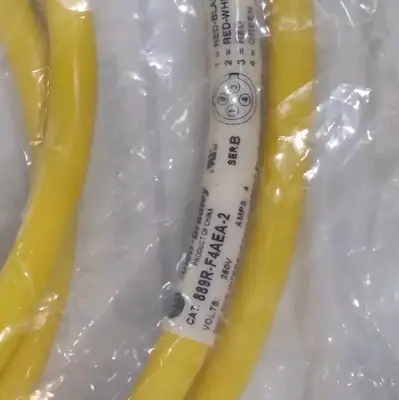 Allen Bradley 889R-F4AEA-2/B Cordset Yellow Loc5D5